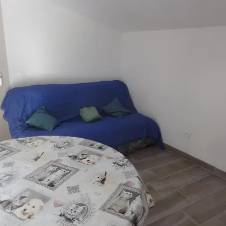 Gite Le Bagnol Un Coin De Paradis Maubec  Buitenkant foto